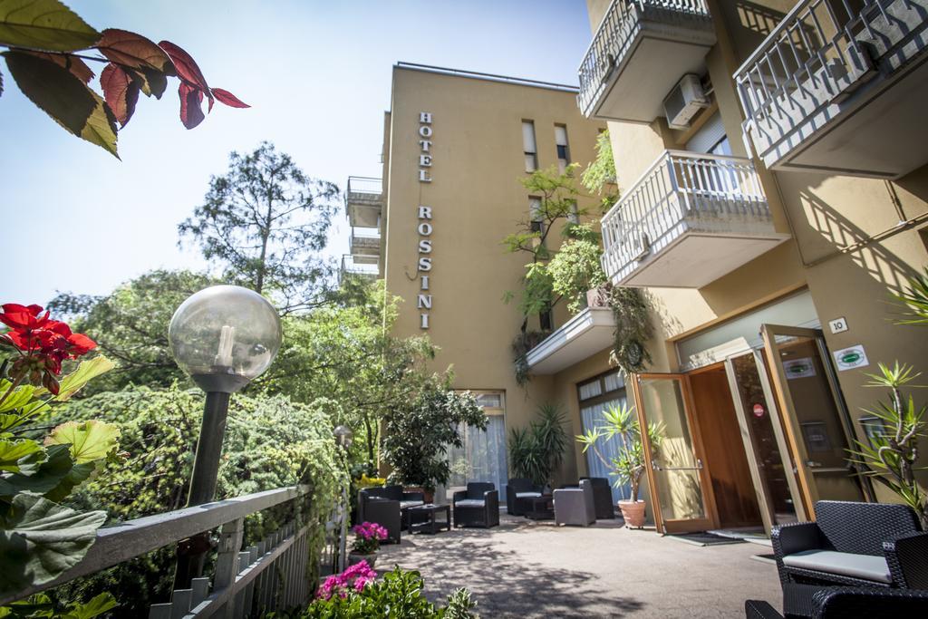Hotel Rossini Tabiano Terme ภายนอก รูปภาพ